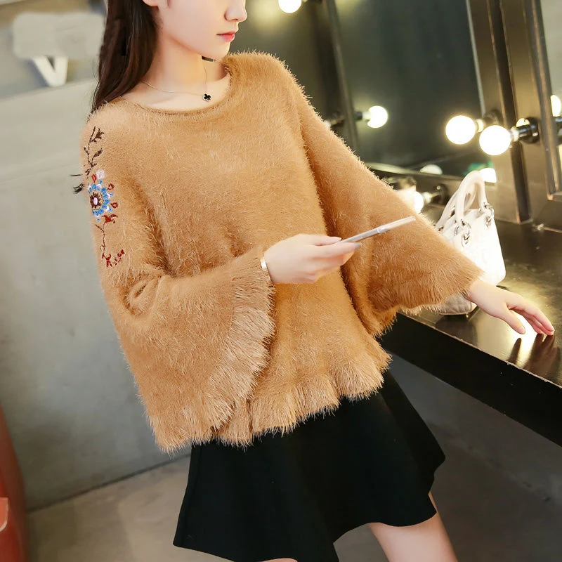 

2019 Women mohair pullover Spring and Autumn embroidered large size round neck sweater female cloak