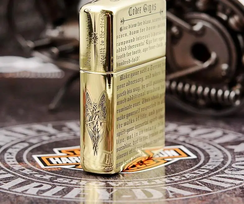 

Free shipping windproof lighter Kerosene lighter The devil beast bible Satan praises Xinji no oily