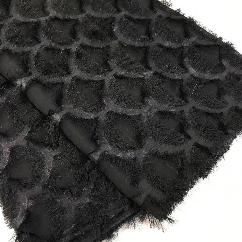 JF09702