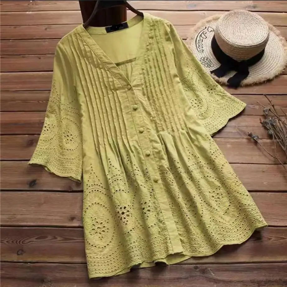 

2019 Summer Women Embroidery Hollow Blouse Ladies Short Sleeve Tops Vintage Buttons Shirt Blusas Plus Size 5XL q414