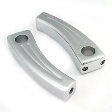 Chrome CNC Aluminum Motorcycle 1″ 25mm Handlebar Risers Handle Grips For Suzuki Yamaha Honda Kawasaki Harley Choppers Sportster