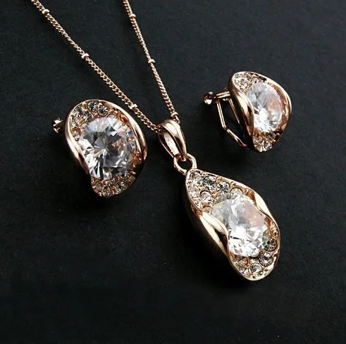 Комплект из колье и серёг с фианитами|designer jewelry set|jewelry setsjewelry set for wedding |