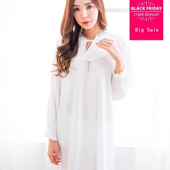 

2017 white Cotton Princess Style Women's Nightgown White Pink Long Sleepwear Vintage roupao feminino D32