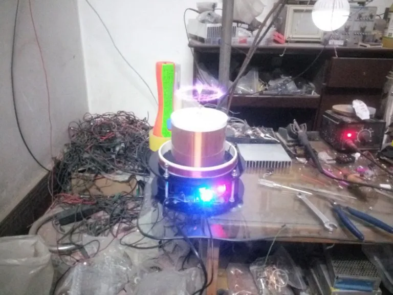 

200W Tesla Coil
