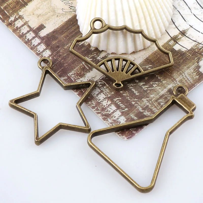 

Vintage Folding fan,Star,Flask Antique Bronze Metal Hollow Frame Connector Charms Pendant DIY Jewelry Findings Accessories