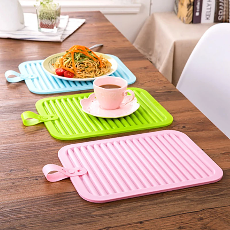 

Baispo Candy Color Silicone Placemat Creative Non-slip Insulation Table Mat Kitchen Drain Pot Mat Coaster Hangable Rollable Pad