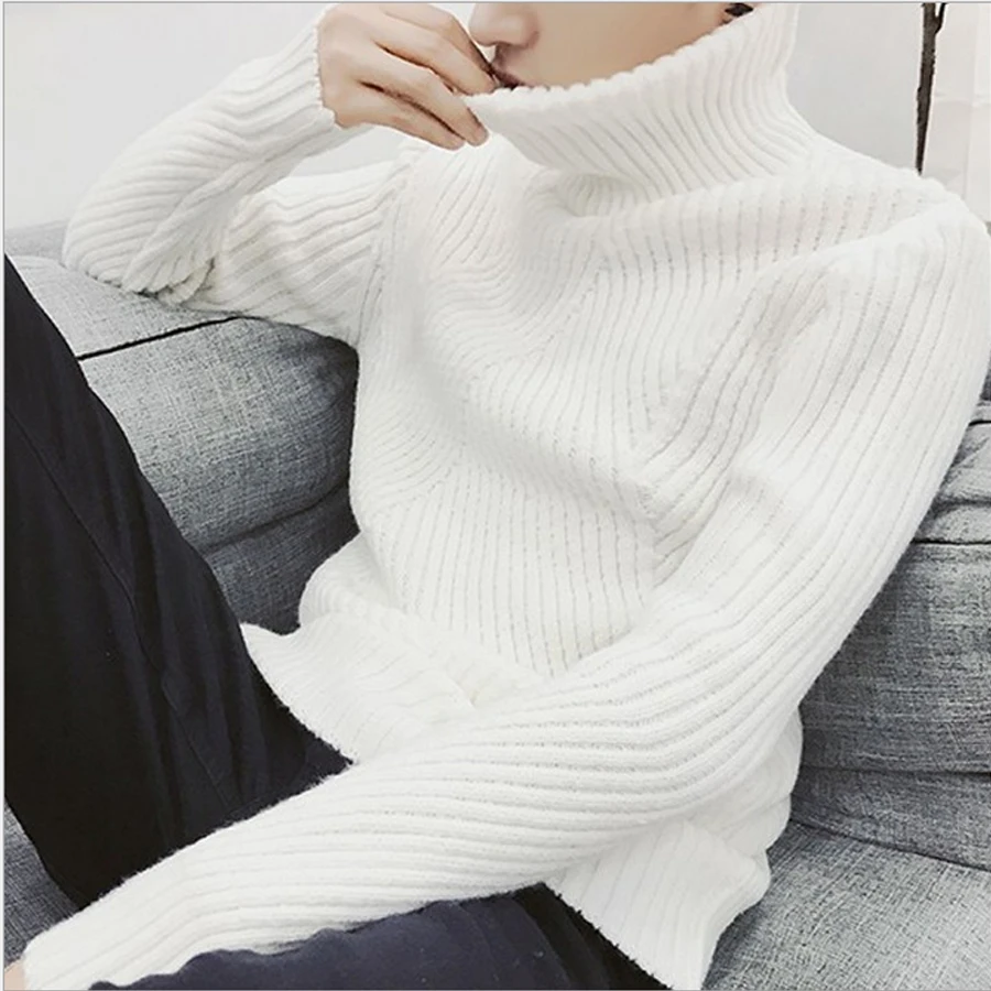 Putih Hitam Turtleneck Sweater Pria 