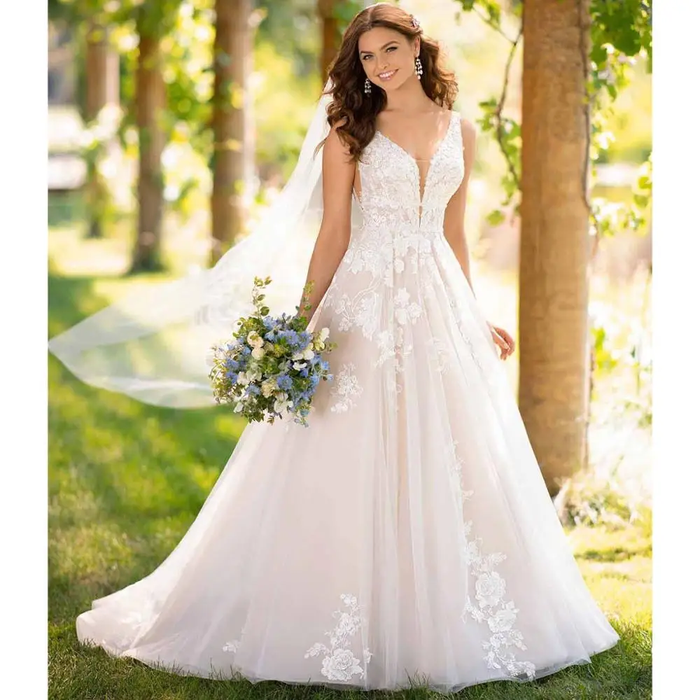 

Off The Shoulder Lace And Tulle Elegant A Line Wedding Dress Appliques Country Garden Floor Length Bridal Gown