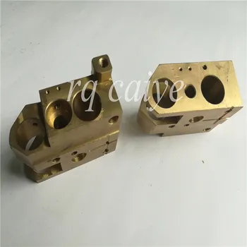 

Top side guide block Operator and Top side guide block Drive 66.072.201 66.072.202