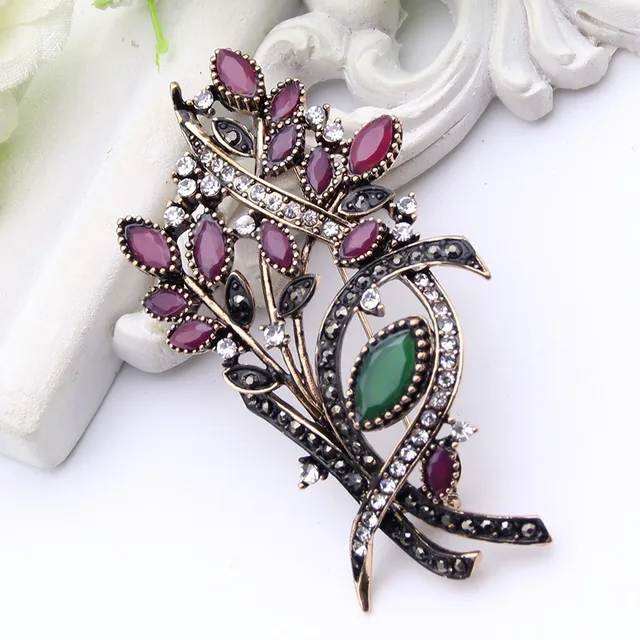 Cheap Wholesale Turkish Feather Brooches Women Jewelry Retro Gold Color  Flower Resin Broches Brooch Ladies Lapel Hijab Pins Discount