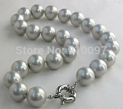

>>12 mm Gray Grey South Sea Shell Pearl Beads 18KWGP Clasp Necklace