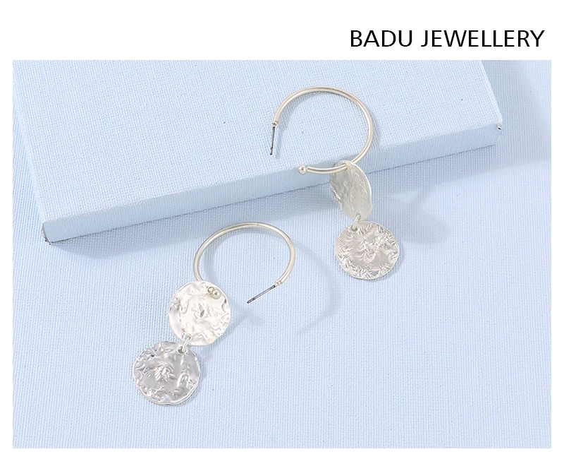 Badu Silver Hoop Earring Women Vintage Hammered Metallic Earrings Punk Style Fashion Jewelry Champagne Color Wholesale