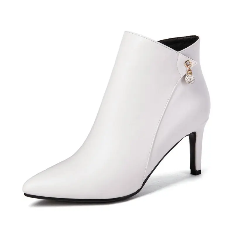 winter white shoes pumps
