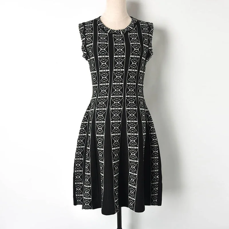 

Summer Korean Office Lady Knit Sweater Black Dress Women Casual Party Club Dress 2019 Autumn Elegant Vintage Cotton Mini Dress