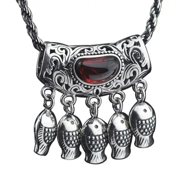 

Fish hollow inlaid garnet chalcedony 925 sterling silver ethnic pendant (YRT)
