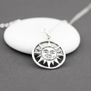 

Senfai Sun Necklace,Smile Sunbust Face Pendant Necklace for Women/ Men,Summer Greek Sun-God Maxi necklace