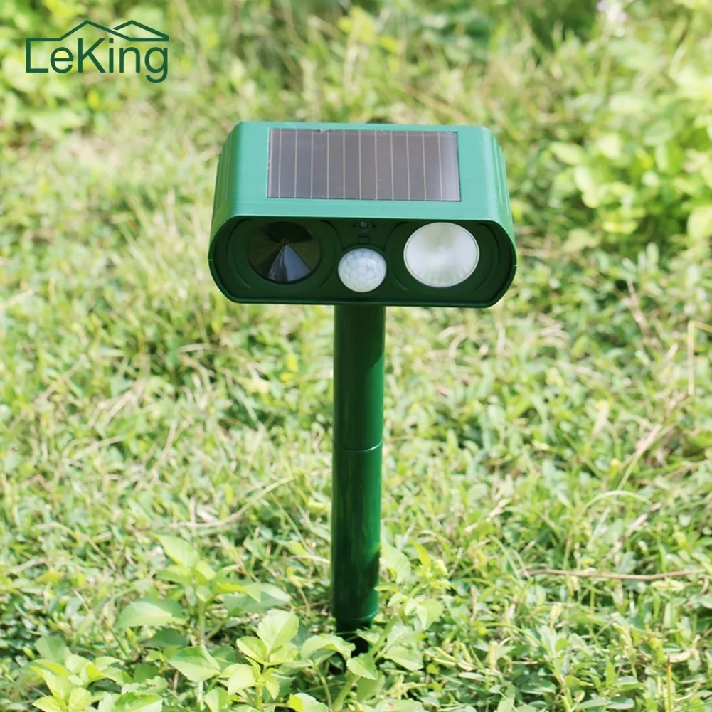 Solar Powered Ultrasonic Mosquito Killer Cockroach Mole Vole Mouse