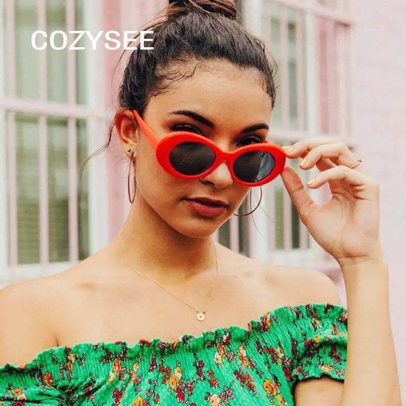 Trending 90s Oval Vintage Sunglasses Men Women White Black Frame