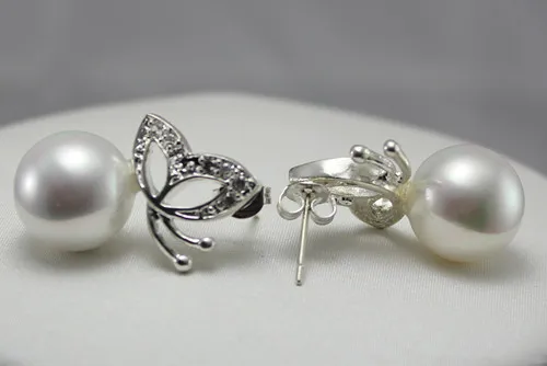 

HOT SELL - Latest Round Shell Pearl With Butterfly-shape Stud Earring ER00034 12mm -Top quality free shipping