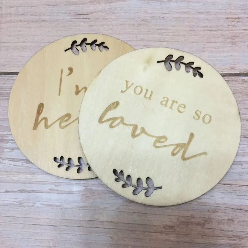 

set of 5pcs 2019 baby announcement wood plaque milestone cards