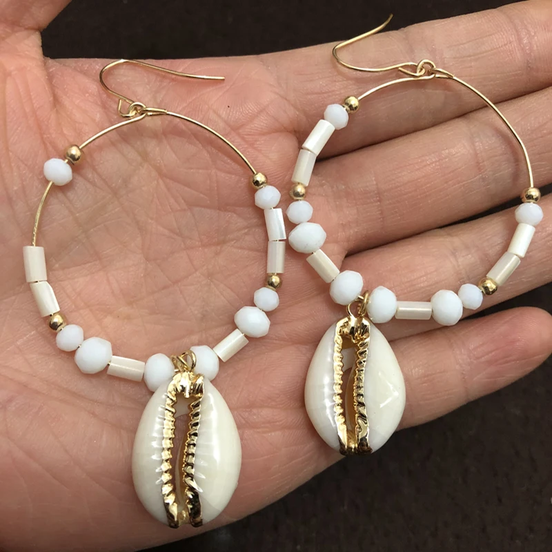 

SHINUSBOHO Sea Shell Dangle Drop Earrings for Women Gold Round Metal Shell Cowrie Statement Earrings 2019 Summer Beach Jewelry