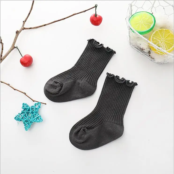Мягкие дышащие зимние носки короткие носки для новорожденных мальчиков и девочек Полосатые гольфы для малышей Детские гетры - Цвет: c