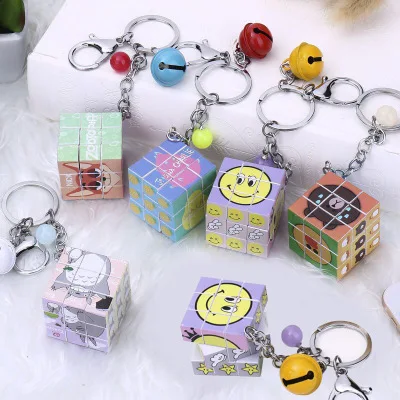 

Creative design of a number of rubik's cube key chain women bag buckle key chain pendant Hanging keyring gift for students