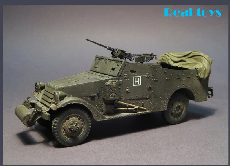 Хобби-Босс 1/35 U.S. M3A" Белый Скаут автомобиль" позднее производство#82452