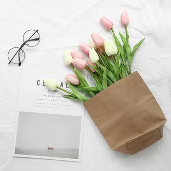 

high quality 10 Pcs Real touch flowers latex Tulips flower Artificial Bouquet Fake flower bridal decorate flowers for wedding