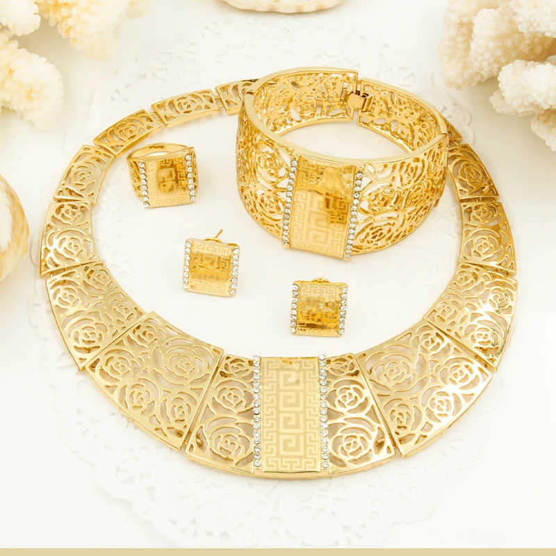 

African Charm Big Jewelry Sets Wedding Dubai Hollow Rose Design Laser Retro Pattern Gold Jewelry Big Necklace Bracelet Set