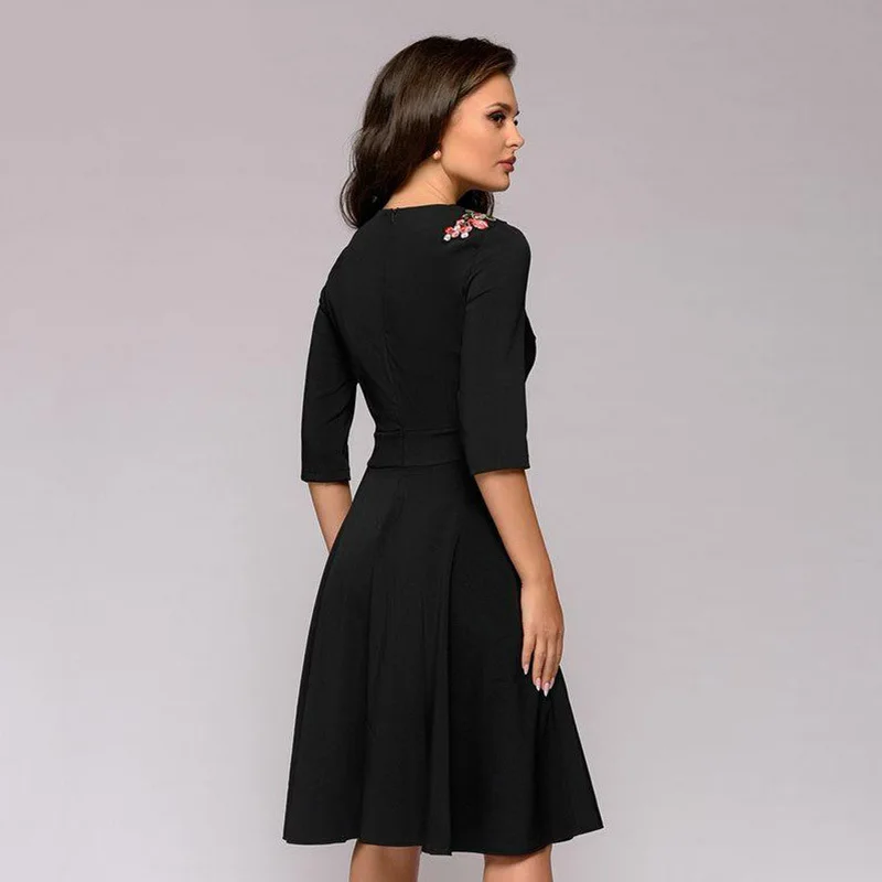 Новинка весны, женская одежда, Ретро стиль, элегантная аппликация, черное ТРАПЕЦИЕВИДНОЕ облегающее платье, модное повседневное платье, B272