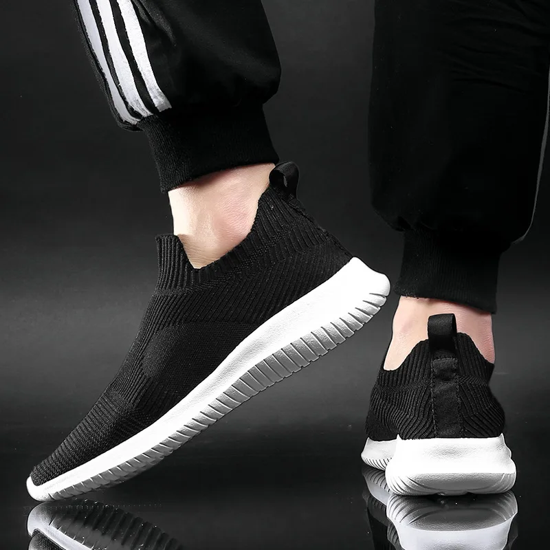 

Large size male flying woven foot shoes and socks casual air cushion large sports slow running shoes