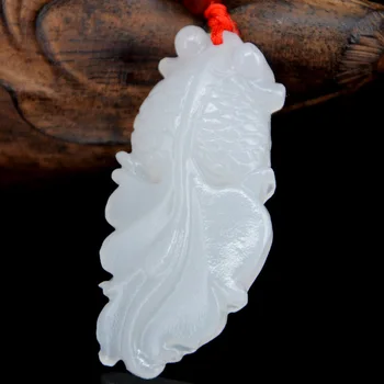 

Q natural Afghanistan Pendant Female models goldfish stone necklace