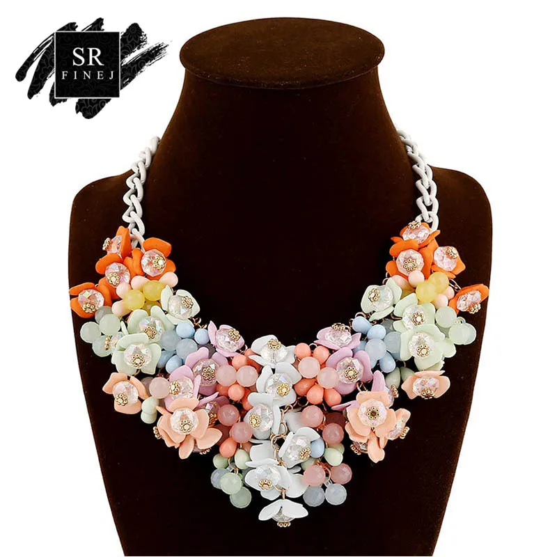 

Sr:finej Exaggerated Crystal Color Yellow Flower Retro Necklace&pendants Statement Choker Necklace Woman Jewelry High Quality