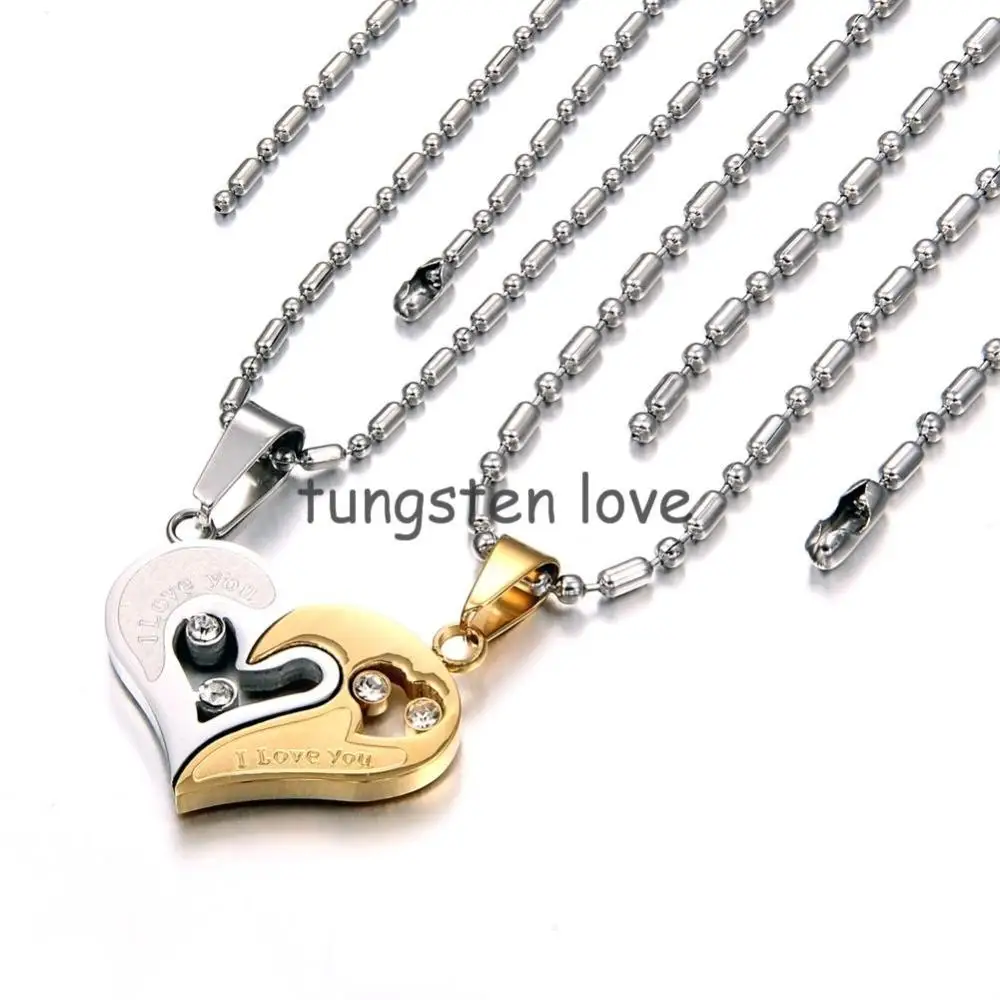 Модный корейский кулон Цепочки и ожерелья с лазерной гравировки I Love You Matching Hearts CZ Кристалл Комплект ожерелий для пар 316L Нержавеющая сталь 1 пара