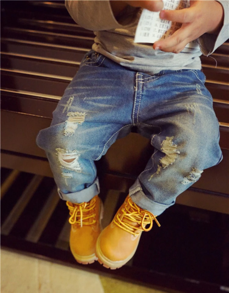 Kindstraum/ г. Джинсы для малышей модные рваные джинсы для мальчиков и девочек 2 цвета, потертые повседневные брюки детские хлопковые джинсы MC448