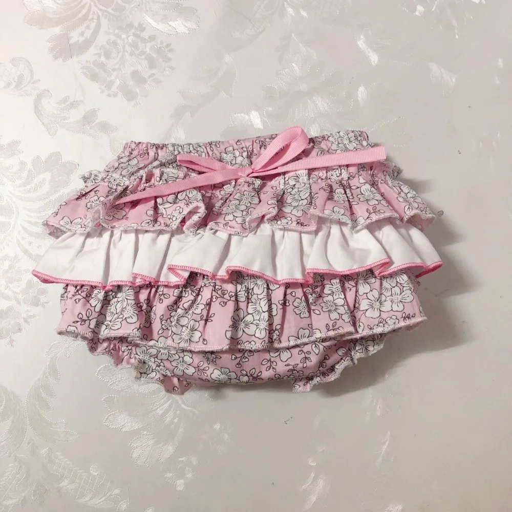 

baby bloomers floral cotton shorts with bow child diaper covers