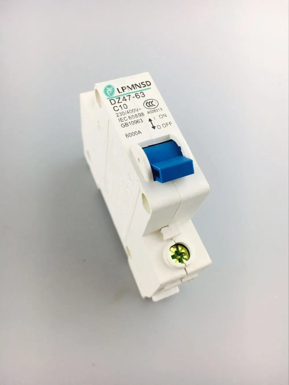 

1P DZ47-10A DIN-Rail 230/400V~ 50HZ/60HZ Mini Circuit breaker MCB C45 C type