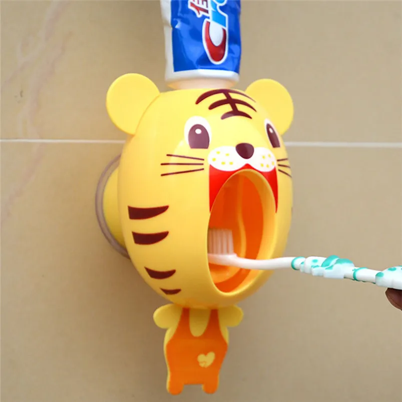 

Practical Strong Suction Sucker Funny Cartoon Style Household Toothbrush Holder Children Automatic Toothpaste Dispenser R07