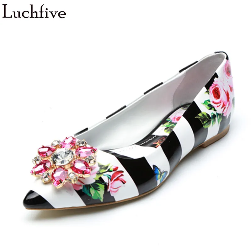 

Luchfive Bling Rhinestone Studded Painted Flower Patent Leather Flat Shoes Women Sweet Slip-on Zebra-stripe Sewing Casual Shoes