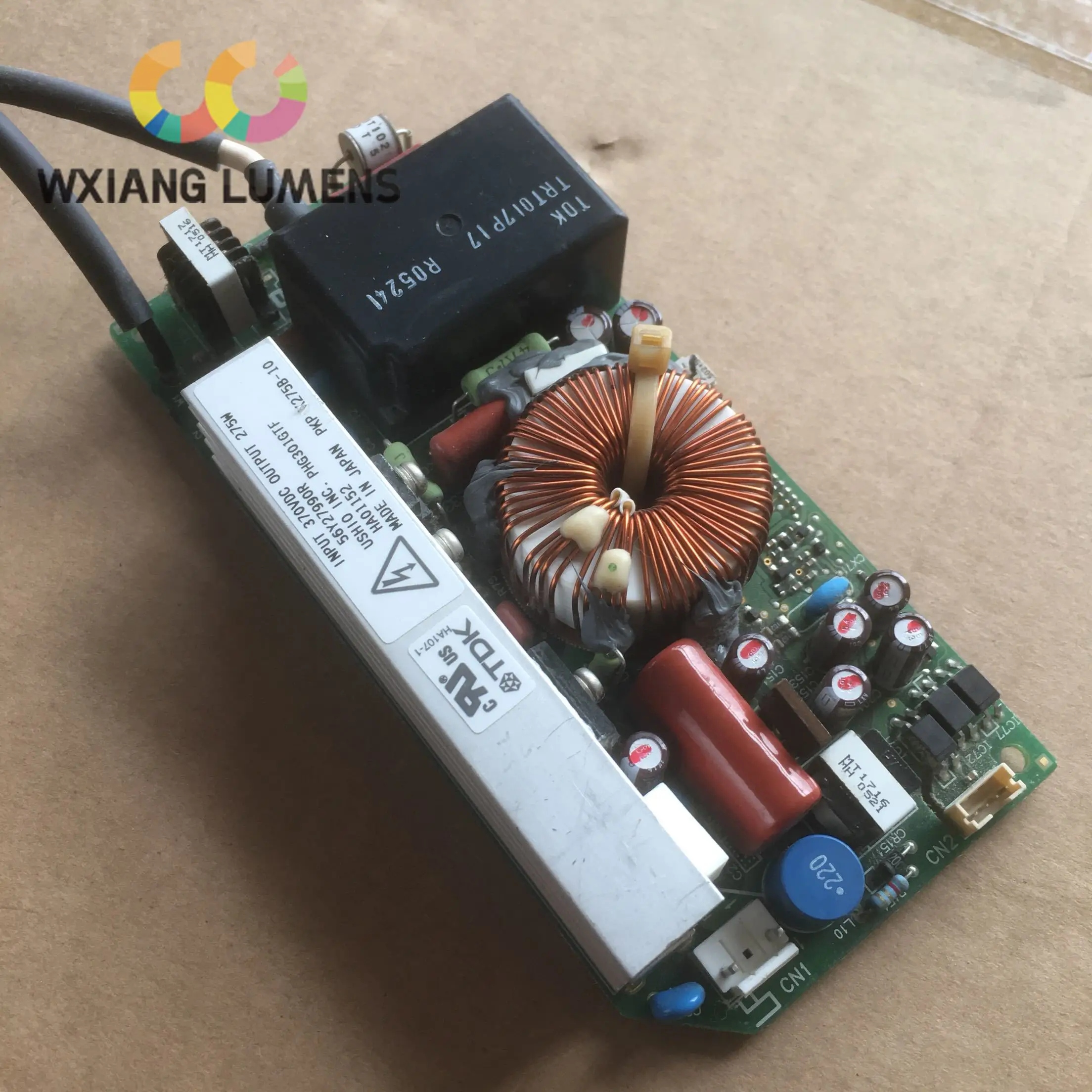 

Projector Ballast Lamp Power Supply Lamp Driver 275W PKP K275B-10 Fit for HItachi CP-X980J