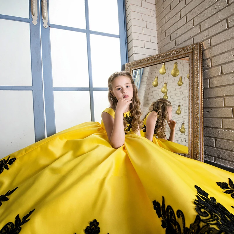 Розничная г.; Платья с цветочным узором для девочек; детское желтое длинное платье с вышивкой для девочек; платья для первого причастия на свадьбу; SMR018