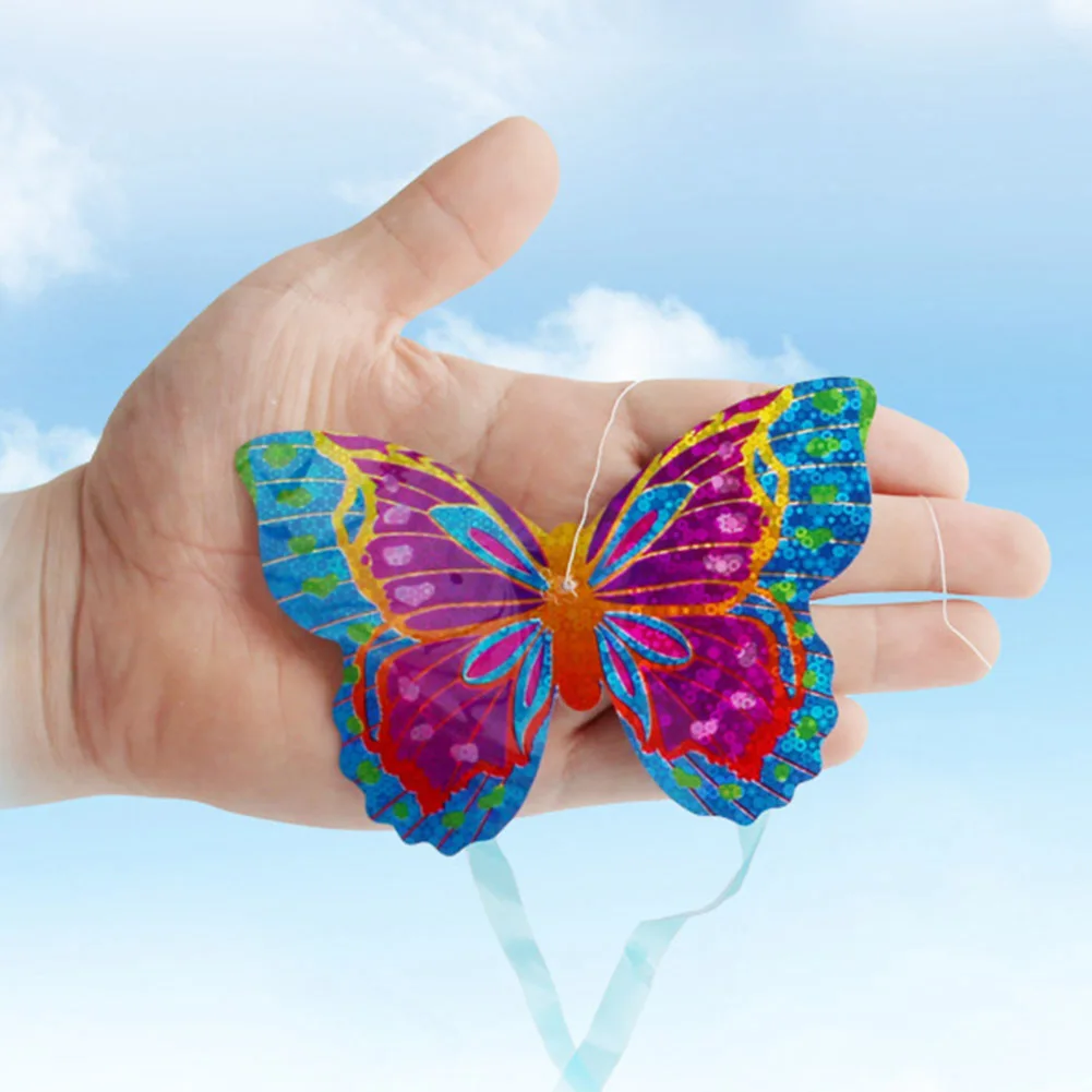 Мини воздушные летающие игрушки мультфильм насекомых бабочка самолет DIY открытый спортивный змей детей Интерактивные Веселые летающие