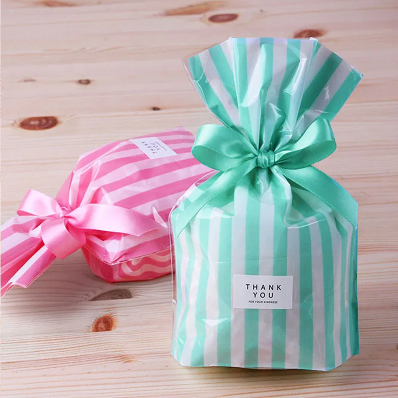 10Pcs Cute Bow Tie Stripe Baking Cookie Bags Candy Biscuits Snack Baking Package for Wedding Gift Bags  Event Party Supplies 8z