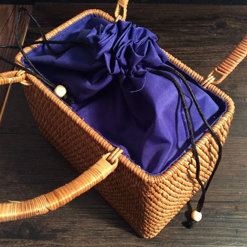 2017 Fresh Handbag storage basket retro Vintage Rattan Knitted Woven Basket Handmade portable multifunction Totes natural basket