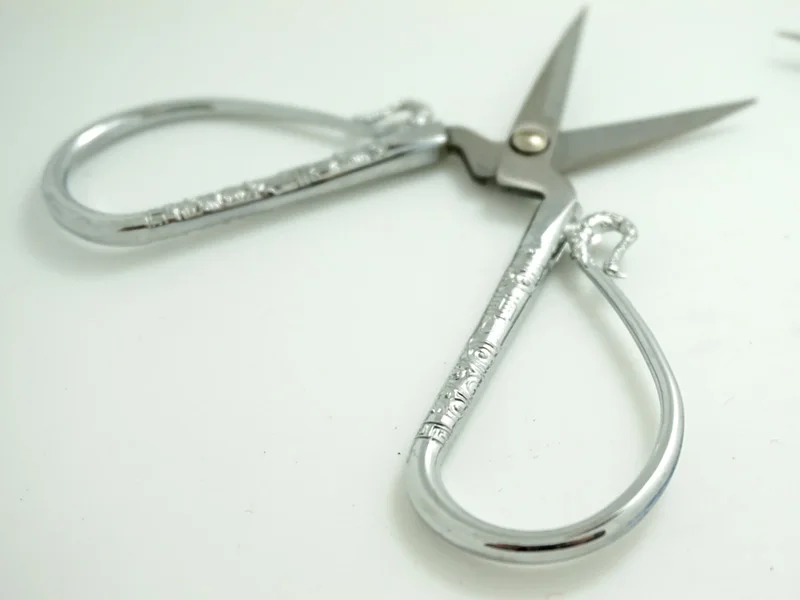 Free shipping handmade Silver Classical European style Scissors Retro