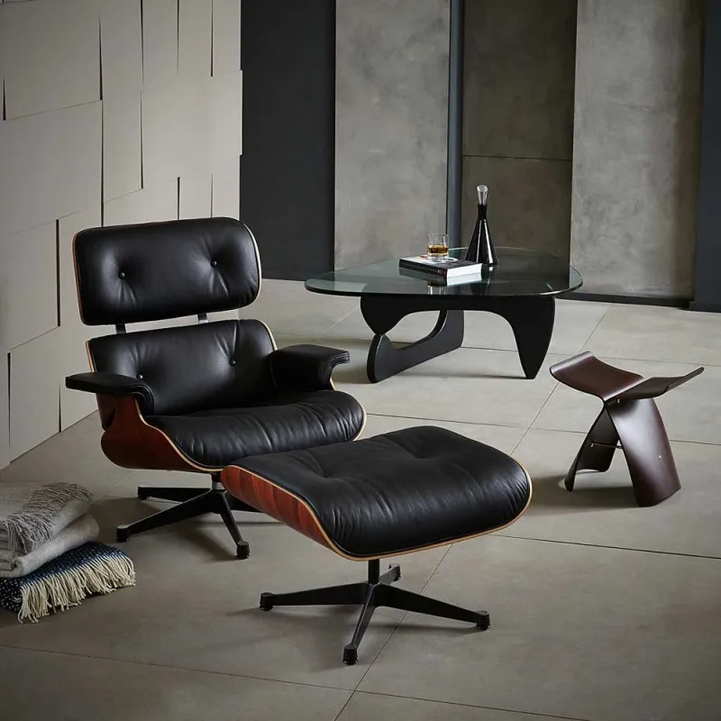 EAMES LOUNGE CHAIR  (4)