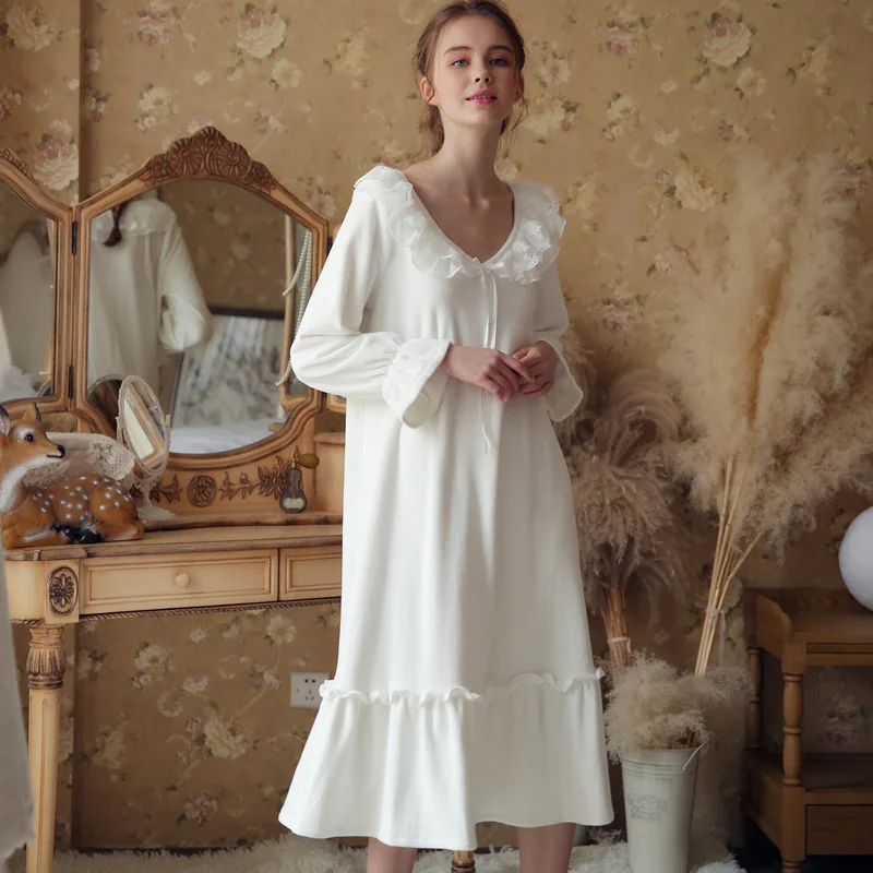 High Quality Winter Women Royal V neck Coral Fleece Loose White Nightgowns Lady Home Wear