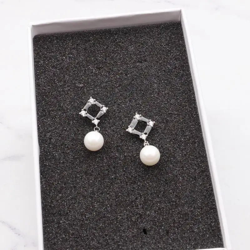 MENGJIQIAO-2018-New-Elegant-Square-Cubic-Zircon-Simulated-Pearl-Dangle-Pendientes-Women-Party-Accessories-Delicate-Drop (3)