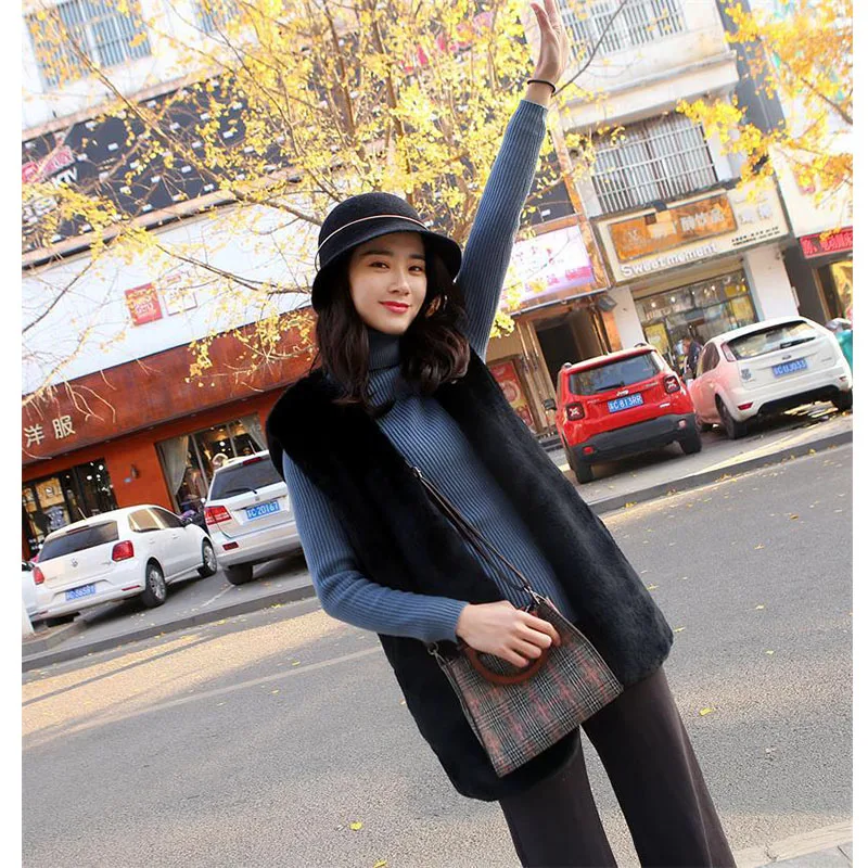 Осенне-зимний женский корейский длинный меховой жилет из искусственного кролика Рекс, теплый свободный женский жилет из плотного меха для студентов - Цвет: black